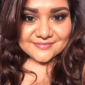 Meet your Posher, Daniela